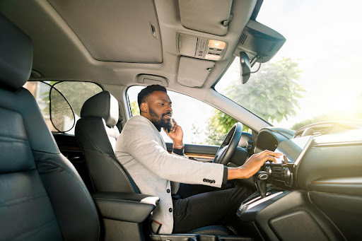 Car accident scene in Florida illustrating need for personal injury lawyer